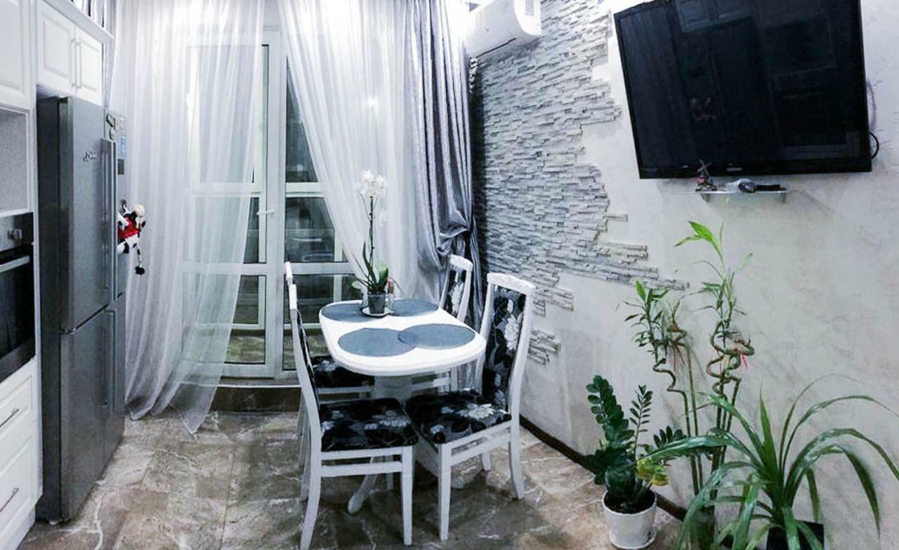 Rent-Kiev Apartment on LuxKlavdievskaya Exteriör bild